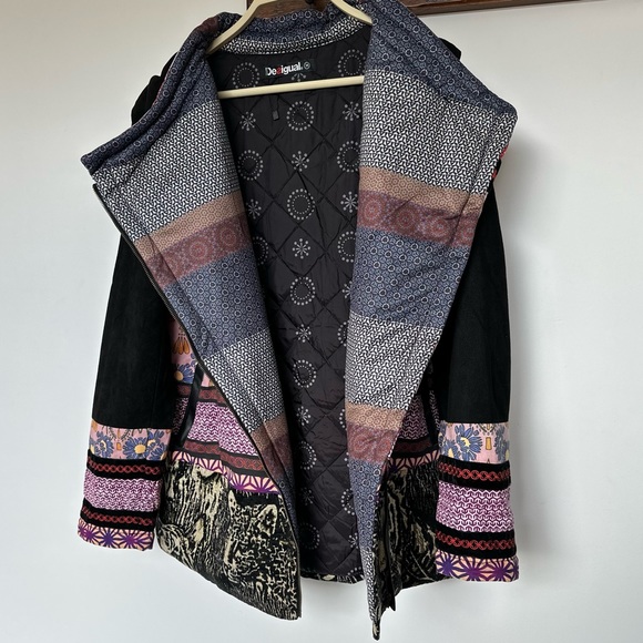 Desigual quilted jacket with hood NWT - Picture 3 of 10